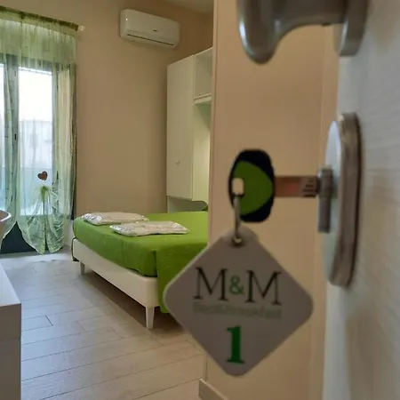 Guest house M & M *