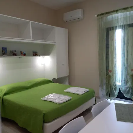 M & M * Agropoli